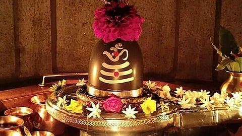 Sawan Somvar 2024, Shivling Puja