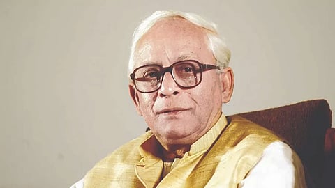 बंगाल: पूर्व CM बुद्धदेव भट्टाचार्य की आज अंतिम यात्रा, पार्थिव शरीर शोध के लिए अस्पताल को होगा दान