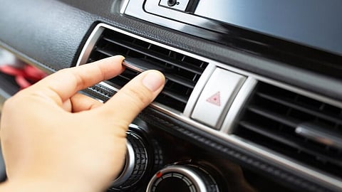 Car Tips For AC (सौ.Freepik)