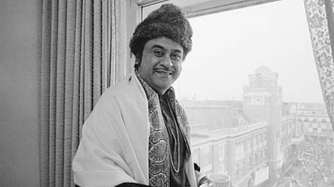 किशोर कुमार ने मधुबाला के बदल लिया था अपना धर्म, बन गए थे करीम अब्दुल, जानें फिर क्या हुआ