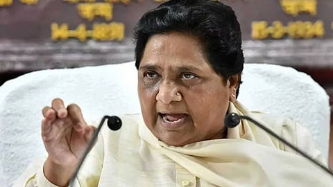 क्रीमीलेयर पर भारत बंद में समर्थन न मिलने पर भड़कीं मायावती, सपा कांग्रेस को जमकर सुनाईं खरी खोटी