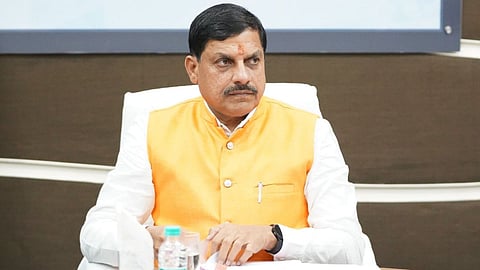 मप्र में 'मोहन' छापा: मुख्यमंत्री के निर्देश पर वल्लभ भवन में हड़कंप; खुद दौरे पर, पर अफसरों की हाजिरी पर पैनी नजर