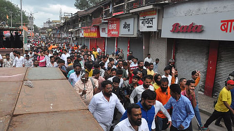 बांग्लादेश में हिंदुओं पर अत्याचार को लेकर नासिक रहा बंद, सकल हिंदू समाज संगठन के मोर्चे के दौरान तनाव