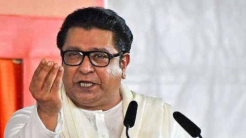 राज ठाकरे ने लगाया आरोप, शरद पवार व उद्धव ठाकरे जाति की राजनीति कर महाराष्ट्र में घोल रहे जहर
