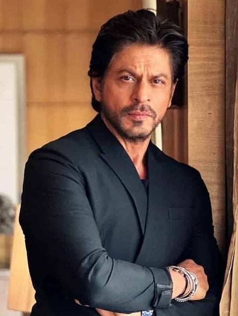 शाहरुख खान से लेकर निकोल किडमैन तक इन सितारों ने चांद पर खरीदी है जमीन
