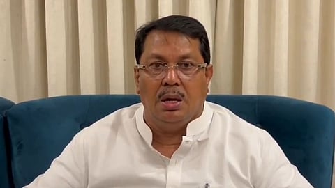 विजय वडेट्टीवार का बदलापुर में मामले में बड‍़ा आरोप