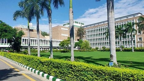 असिस्टेंट प्रोफेसर की भर्ती के लिए आवेदन