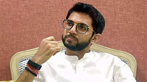aaditya thackeray attacks mahayuti government over mpsc protest