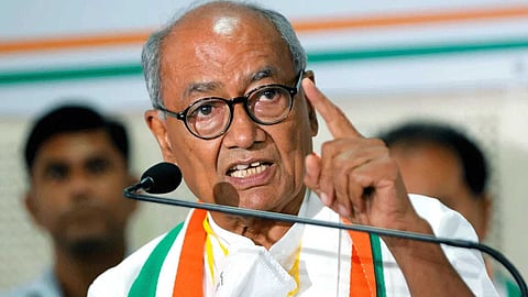 आरएसएस और बीजेपी पर दिग्विजय सिंह का कड़ा प्रहार