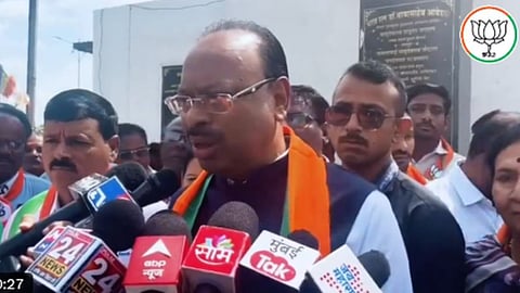 महाराष्ट्र भाजपा ने दिखाया राहुल गांधी के खिलाफ गुस्सा, आरक्षण के बयान के खिलाफ प्रदर्शन