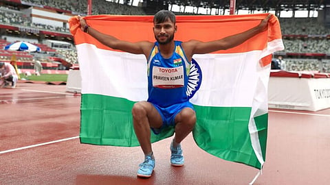प्रवीण कुमार ने पेरिस पैरालिंपिक 2024 में पुरुषों की ऊंची कूद टी64 स्पर्धा में स्वर्ण पदक जीता