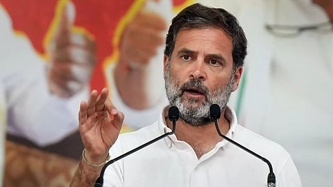 Rahul Gandhi will visit Maharashtra on Thursday unveil the statue of veteran Patangrao Kadam