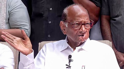 शरद पवार ने PM मोदी पर कसा तंज, कहा- सत्ताधारियों में सत्ता का अहंकार