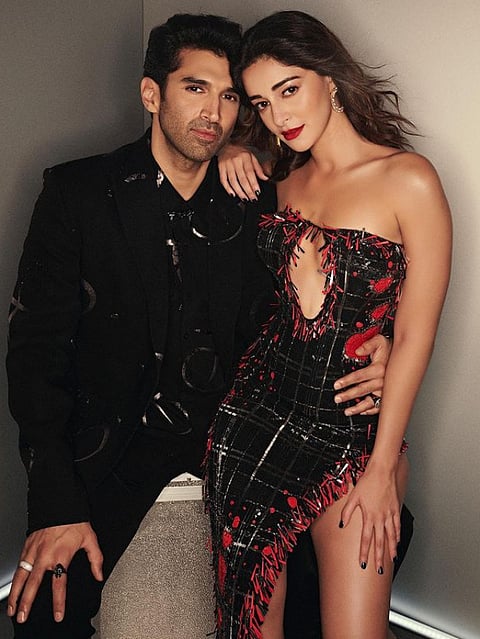 Ananya Pandey burn photo of ex-boyfriend Aditya Roy Kapoor after breakup