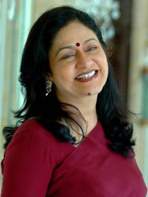 actress Aruna Irani used to flirt with Shashi Kapoor did this to hug him