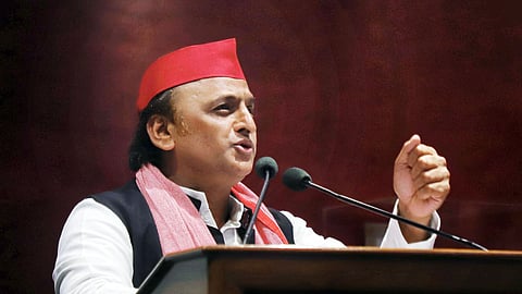 सपा को राष्ट्रीय पार्टी बनाने का सपना लिए अखिलेश का 'मिशन महाराष्ट्र' शुरू, जम्मू-कश्मीर में नहीं बच पाई थी जमानत...