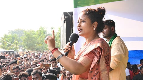 सीएम सोरेन की पत्नी कल्पना ने BJP पर आरोप लगाते हुए कही- झारखंड घूम रहे भाजपा नेता पर मणिपुर जाने के लिए उनके पास समय ही नहीं