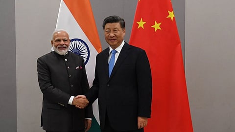 भारत-चीन रिश्तों में नई गर्माहट, शी जिनपिंग ने मोदी की ओर बढ़ाया दोस्ती का हाथ