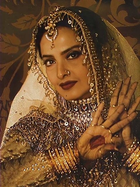 TAWAIF (4)