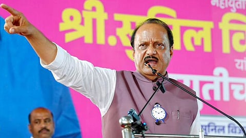 अजित पवार ने बागियों को दिखाया पार्टी से बाहर का रास्ता, 7 नेताओं को किया निष्कासित