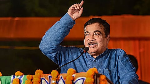 संविधान में संशोधन कांग्रेस ने किए, लेकिन इसे बदलने की योजना का आरोप भाजपा पर लगाती है: गडकरी