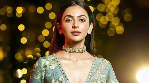 रकुल प्रीत सिंह ने बचपन की यादों को किया वीडियो में कैद, शेयर किया इमोशनल पोस्ट