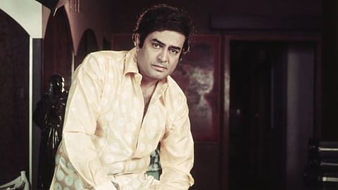 हेमा मालिनी के प्यार में दीवाने बन गए थे संजीव कुमार, संजीव कुमार ने इस अंधविश्वास के कारण नहीं की थी शादी