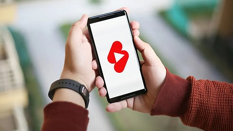 YouTube लाया ये कमाल का AI फीचर, क्रिएटर्स की होगी मौज, चुटकियों में काम होगा आसान