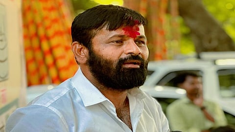 नांदेड़ में ओबीसी समाज के नेता लक्ष्मण हाके की कार पर हमला, दो गुटों के बीच हुई भिड़ंत से बढ़ा तनाव