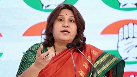'झारखंड में भाजपा की 68 में से 33 सीटों पर परिवारवाद', प्रधानमंत्री मोदी पर सुप्रिया श्रीनेत का तीखा पलटवार