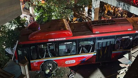 बेस्ट बस हादसा मानवीय भूल और उचित प्रशिक्षण के अभाव के कारण हुआ: आरटीओ अधिकारी