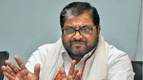 राजू शेट्टी ने शक्तिपीठ एक्सप्रेसवे को लेकर सरकार लगाए गंभीर आरोप, बोले- किसानों को मिला सही मुआवजा