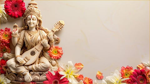वसंत पंचमी के दिन पूर्व, उत्तर-पूर्व या उत्तर दिशा में लगाएं मां सरस्वती की प्रतिमा, हर दिशा का अपना महत्व