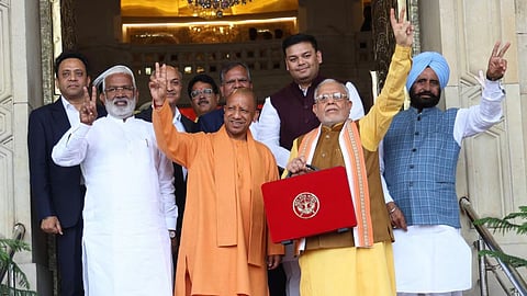 योगी सरकार ने पेश किया 8 लाख करोड़ का बजट, विज्ञान-नवाचार व शिक्षा पर फोकस; लखनऊ बनेगा AI का हब