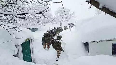 Mana Rescue Update: 2 शव निकाले गए, अब तक 6 मौत की पुष्टि; 3 लापता मजदूरों के मिलने की उम्मीदें धूमिल