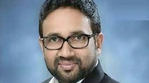 बसपा विधायक उमाशंकर सिंह से वाराणसी की विजिलेंस टीम ने संपत्ति का ब्योरा मांगा है।