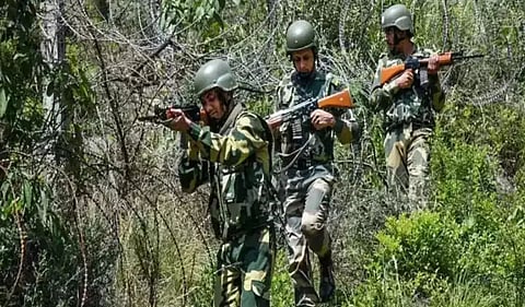 अरुणाचल प्रदेश में सेना ने तीन उग्रवादी को किया ढेर, खुफिया जानकारी के आधार पर चलाया था ऑपरेशन