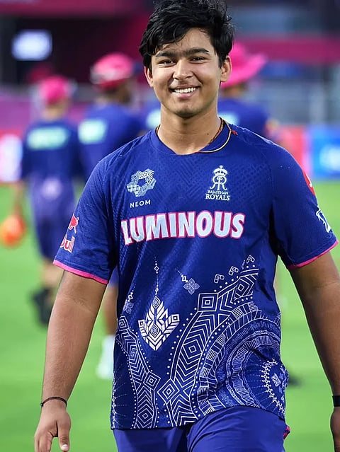 कौन है सबसे कम उम्र में IPL डेब्यू करने वाले वैभव सूर्यवंशी