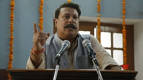 Tigmanshu Dhulia ने फिल्म इंडस्ट्री को बताया असुरक्षित जगह, बोले- अच्छे दोस्तों की जरूरत है