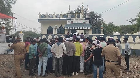 बीड मस्जिद विस्फोट मामले में गिरफ्तार दो लोगों के खिलाफ यूएपीए लगाया गया