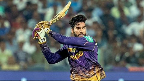 IPL 2025 KKR vs SRH वेंकटेश अय्यर ने SRH के कप्तान कमिंस की धुनाई की, देखें उनकी तूफानी पारी का वीडियो