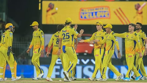 'जल्द से जल्द टीम के साथ जुड़ें', CSK ने विदेशी खिलाड़ियों को भेजा बुलावा, IPL को लेकर बडा अपडेट