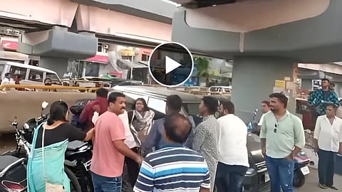 हमास समर्थन वाले पोस्टर्स से पुणे में मचा बवाल