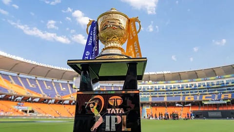 IPL 2025 को फिर से शुरू करने की तैयारी में जुटा BCCI, अब इन शहरों में खेले जाएंगे मुकाबले