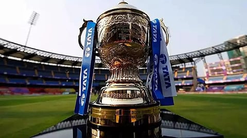 कोलकाता में नहीं होगा IPL का फाइनल, BCCI अब इस जगह आयोजित कर सकती खिताबी मुकाबला