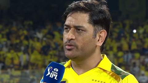 CSK के कप्तान महेंद्र सिंह धोनी ने आईपीएल 2026 में टीम में होने वाले बदलाव को लेकर संकेत दिया।