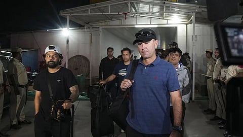 IPL 2025 को बीच में छोड़कर अपने देश लौट रहे विदेशी खिलाड़ी, BCCI और फ्रेंचाइजियों के सामने खड़ी हुई बड़ी चुनौती