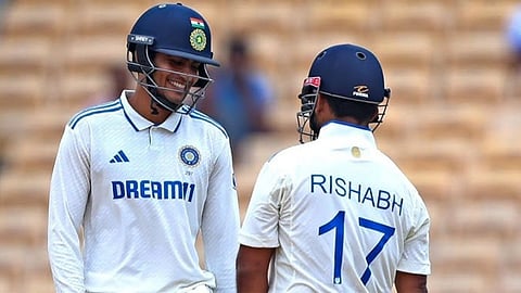 इंग्लैंड सीरीज में शुभमन गिल को कप्तानी और ऋषभ पंत को उपकप्तानी सौंपी जा सकती है।
