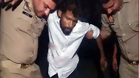 झांसी में पुलिस-बदमाशों के बीच ठांय-ठांय: दो घायल आरोपी गिरफ्तार, एक ने खौफ के मारे किया सरेंडर