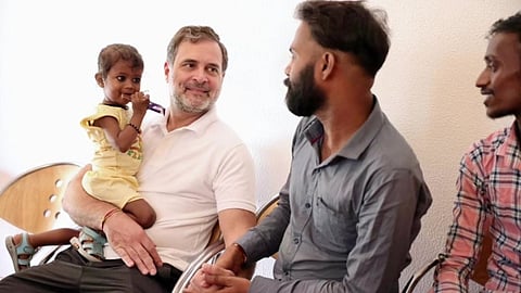 'राहुल गांधी ने जीत लिया दिल', रायबरेली के बार्बर मिथुन ने दिल्ली में कांग्रेस नेता से की मुलाकात